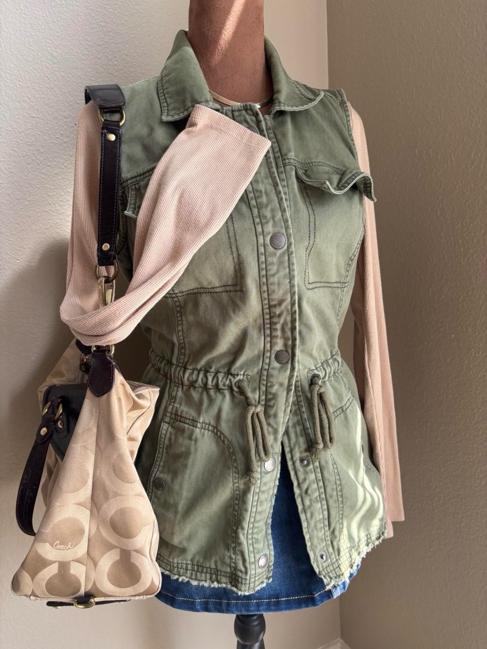 Y2K Vintage Hollister Co. olive green utility vest with drawstring waist, size M